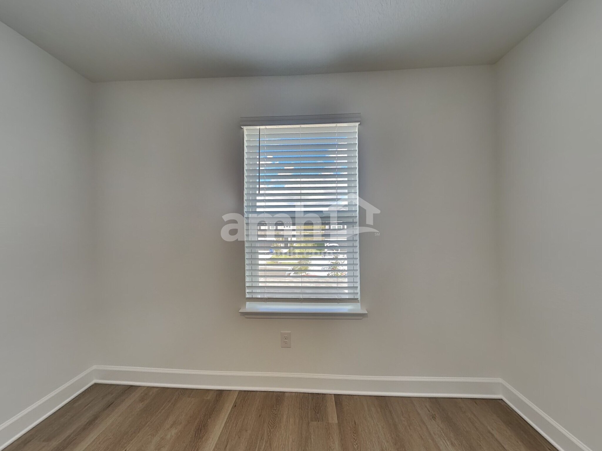Building Photo - 37878 Dusty Saddle Ln