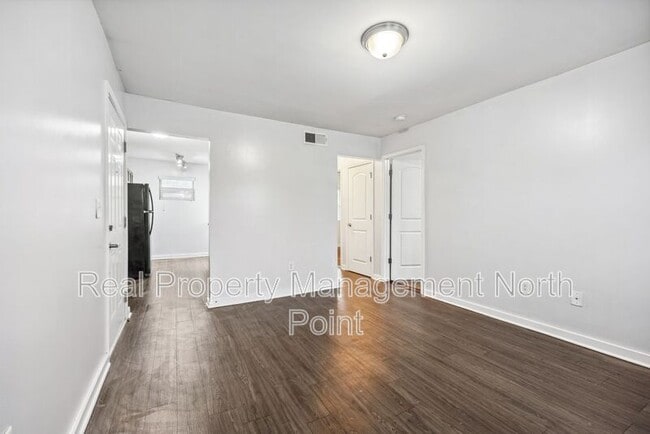 Building Photo - 1097 Westview Dr SW