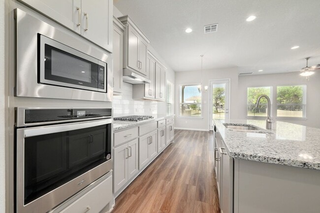 Building Photo - 3820 Brushy Creek Rd