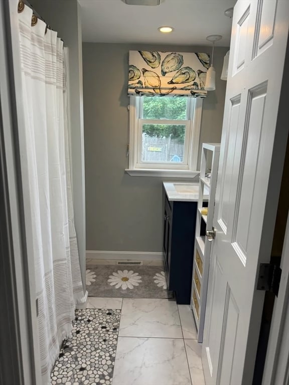 Building Photo - 16 Cricket Ln