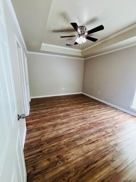 Building Photo - 25418 Homestead Dr