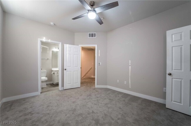 Building Photo - 5855 Valley Dr