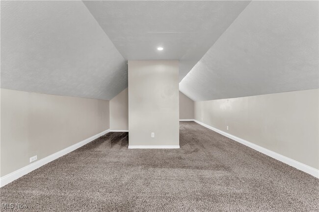 Building Photo - 12714 Bennington Ave