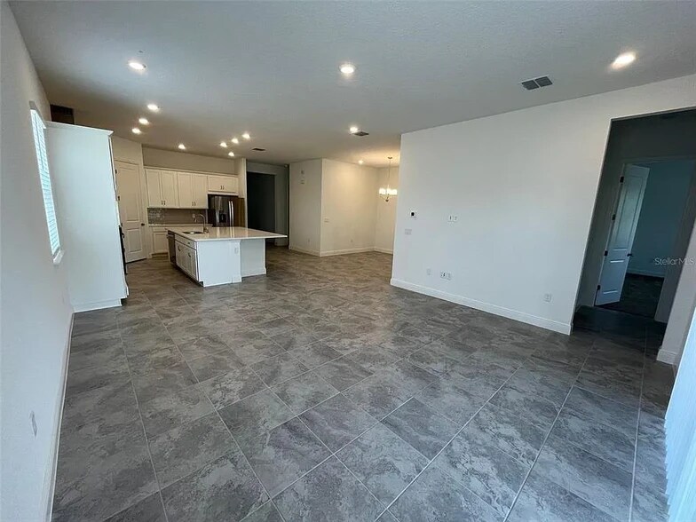 Building Photo - 3118 FIshpond Ln