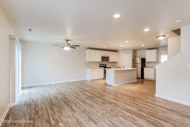 Building Photo - 4061 Firestone Way