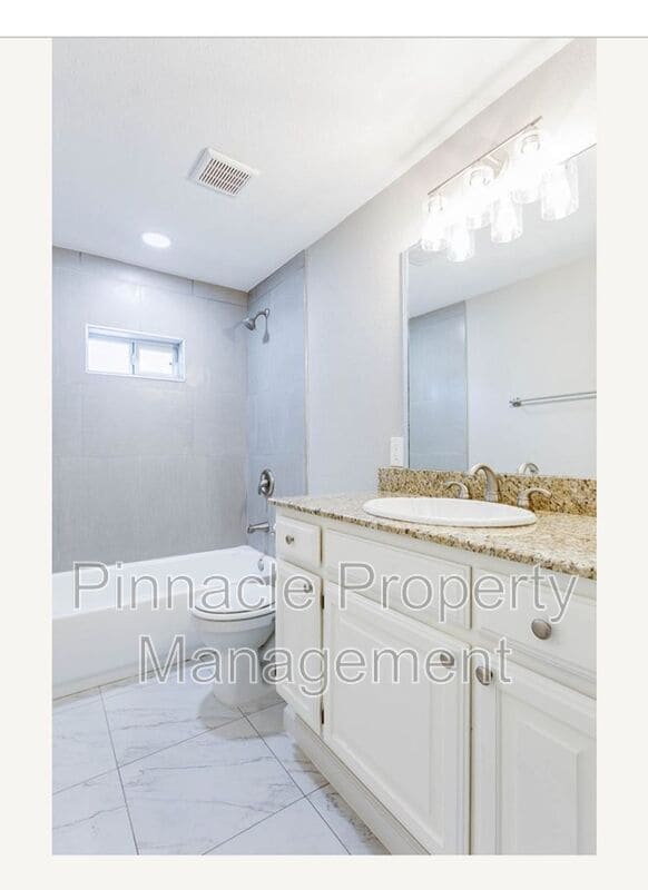 Building Photo - 1902 Coleman St