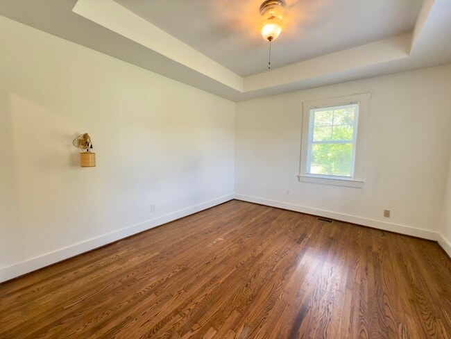 Building Photo - 1227 Old Hickory Blvd