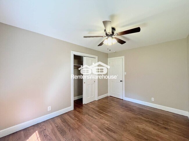 Building Photo - 2909 Duke of York Dr
