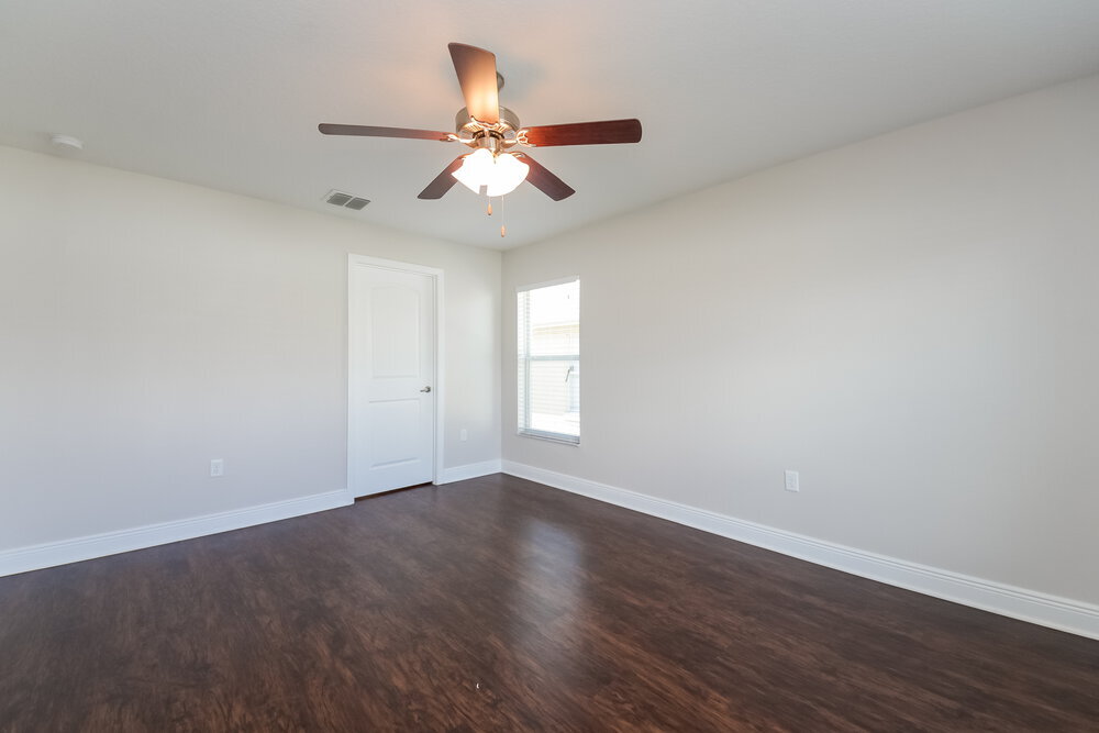 Building Photo - 3633 Doe Run Dr