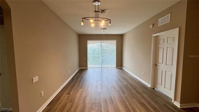 Building Photo - 3332 Robert Trent Jones Dr