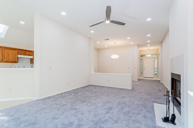 Building Photo - 13003 Tantivy Dr