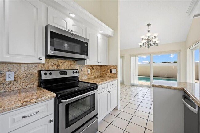 Building Photo - 180 Ridge Rd