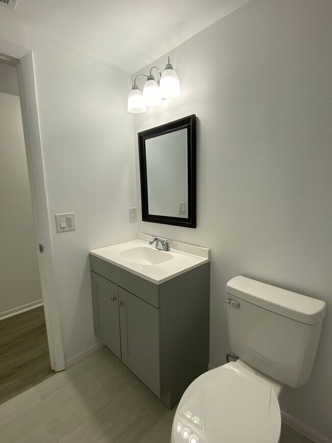 Building Photo - 12120 71st St E