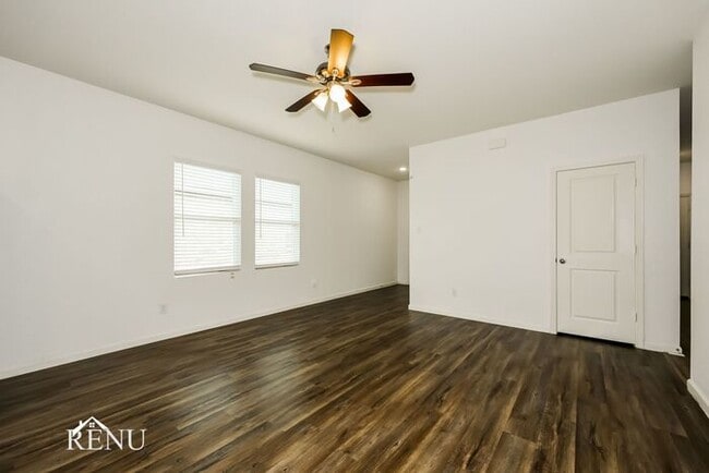 Building Photo - 6029 Mojave Dr