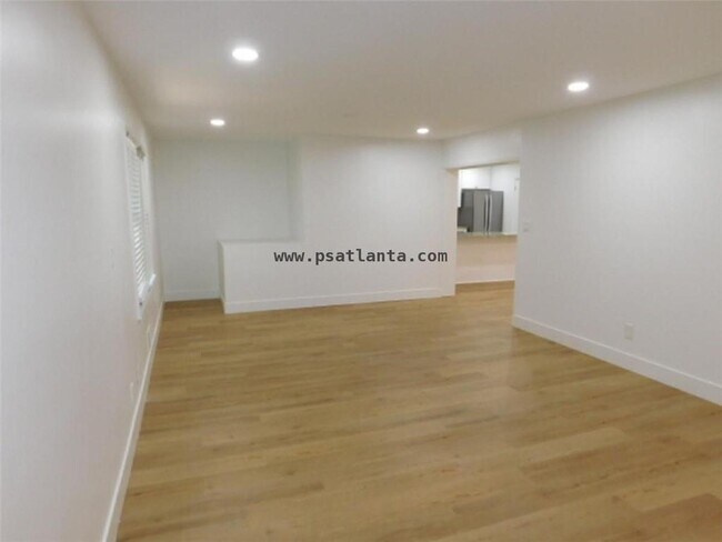 Building Photo - 2789 Narron Ct SW