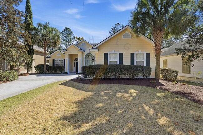 Building Photo - 245 Club Gate