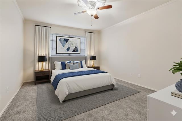 Building Photo - 352 W Harwood Rd