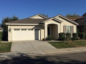 Building Photo - 4081 Aragon Way