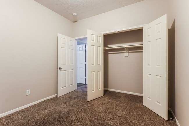 Building Photo - 27 Orchid Grove Pl