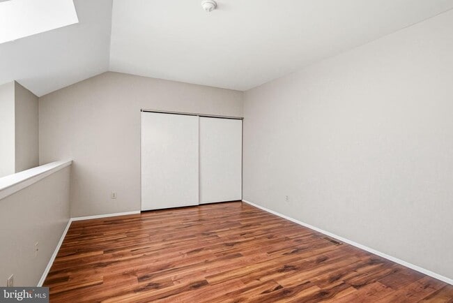 Building Photo - 4215C Aberdeen Dr