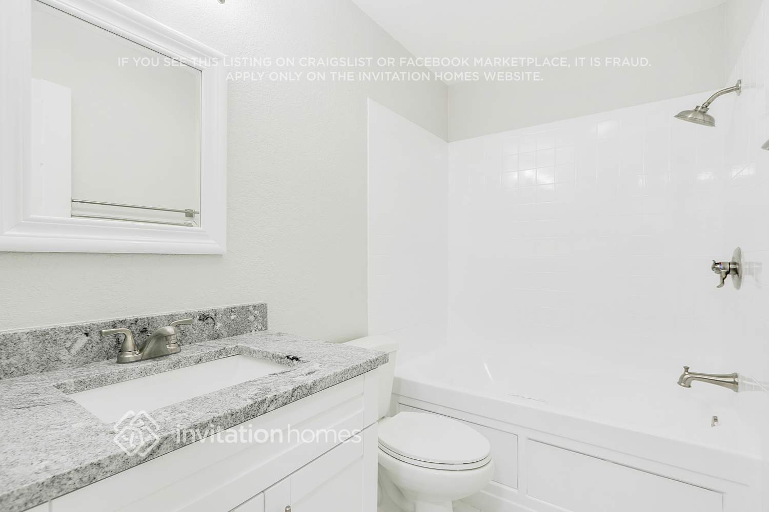 Building Photo - 909 Skyview Dr