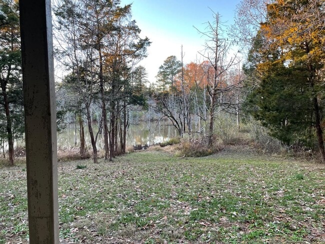 Building Photo - 420 Barnett Cir