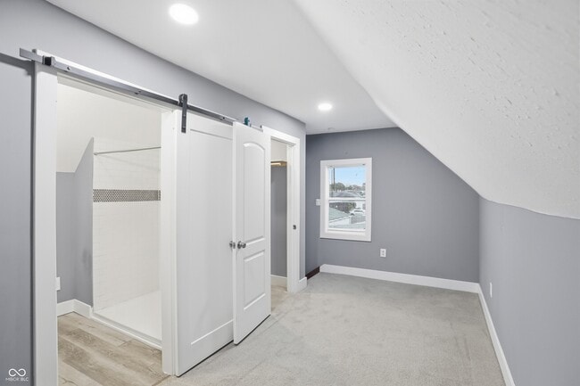 Building Photo - 1035 Albany St