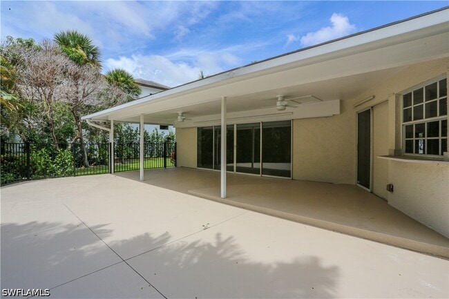 Building Photo - 2901 Crayton Rd