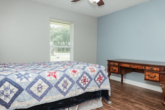 Building Photo - 2813 Atoka Trail