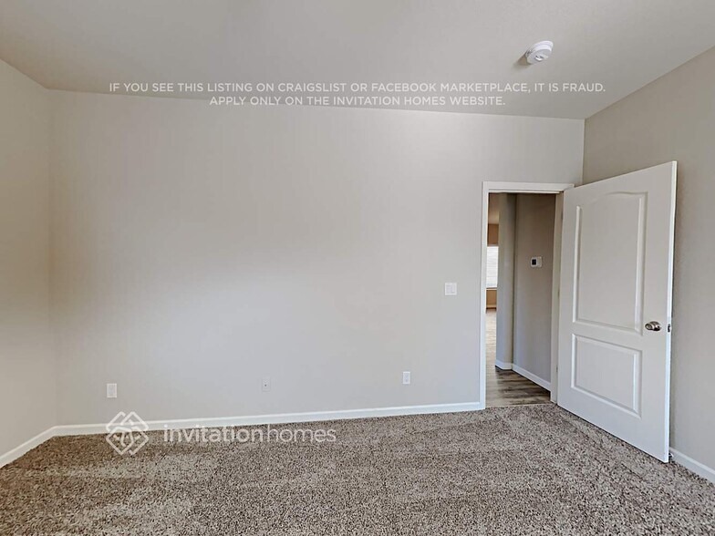 Building Photo - 10172 Seawolf Dr