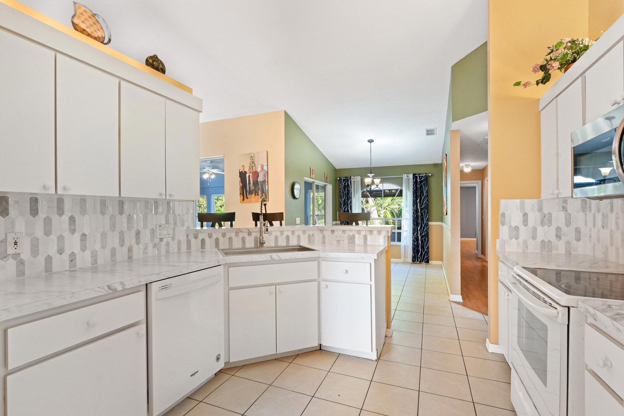 Building Photo - 5147 La Plata Dr