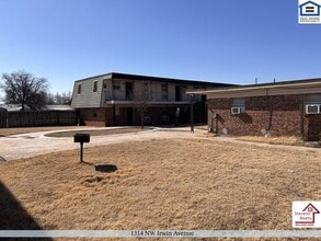 Building Photo - 1314 NW Irwin Ave