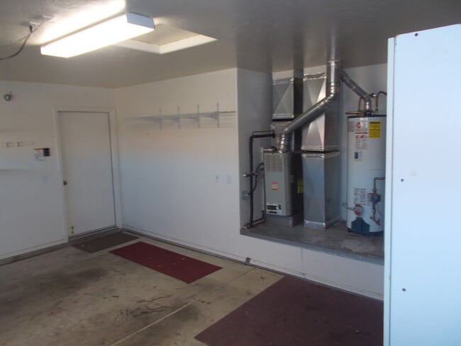 Building Photo - 2112 Calle Sabo