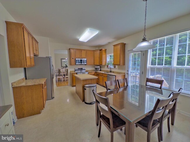 Building Photo - 161 Belfry Dr