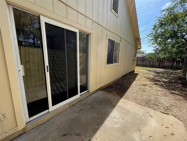 Building Photo - 7603 Woodstone Cove