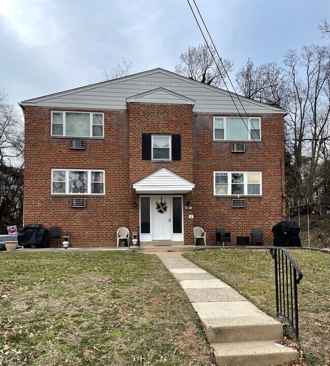 Building Photo - 501 Philmar Ct