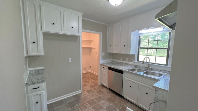 Building Photo - Beautiful 4-bedroom brick home