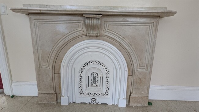 Building Photo - 92 N Franklin St