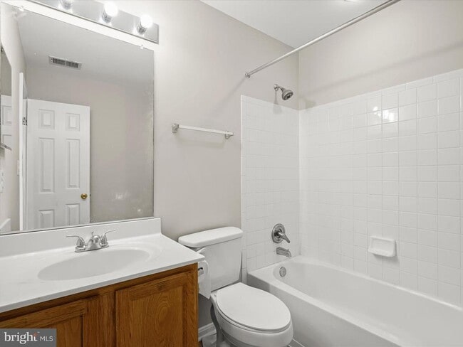 Building Photo - 13817 Churchville Dr
