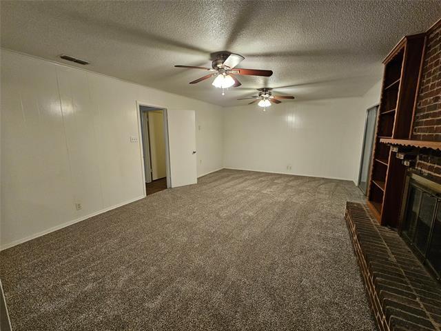 Building Photo - 2100 Redwood Pl
