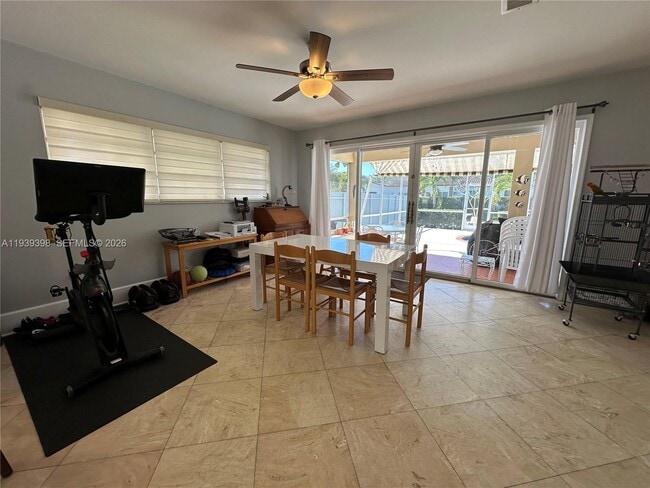 Building Photo - 120 Pocatella St