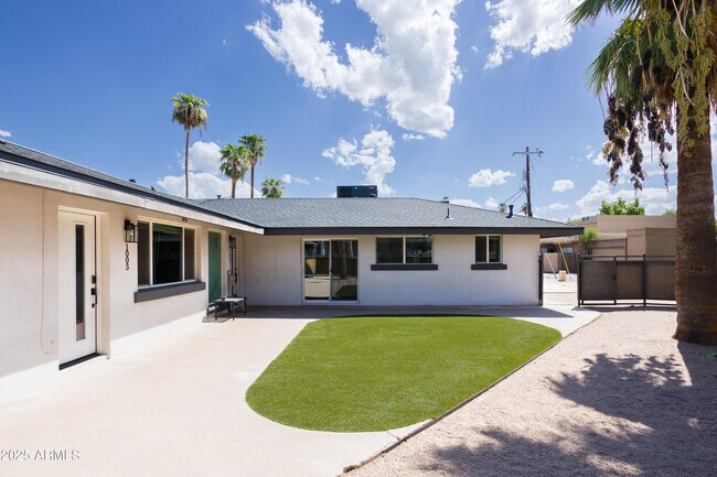 Building Photo - 4534 N 74th St