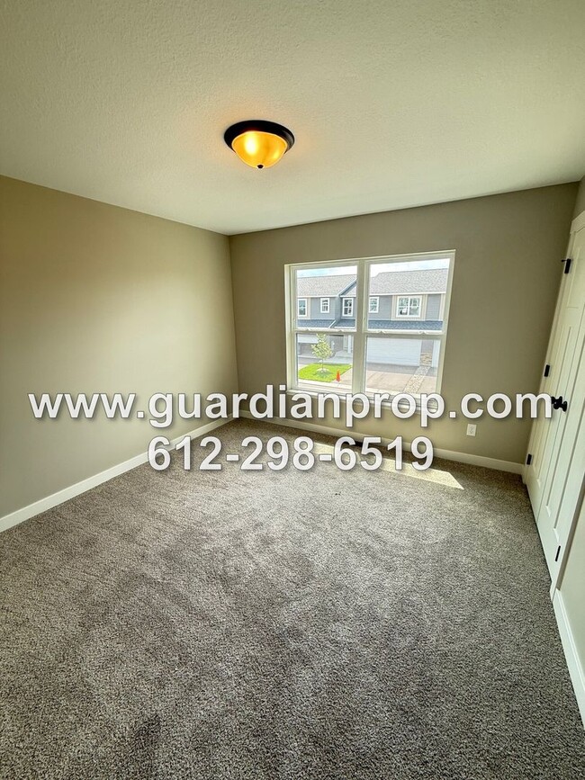 Building Photo - Luxury New Construction Townhouse Availabl...
