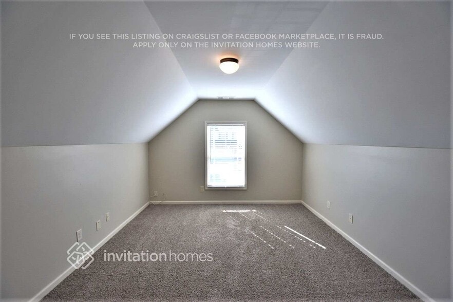 Building Photo - 2144 Centenary Main St