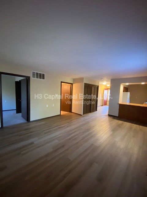 Building Photo - 901 2nd St