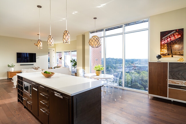 Building Photo - 1820 Peachtree St NW