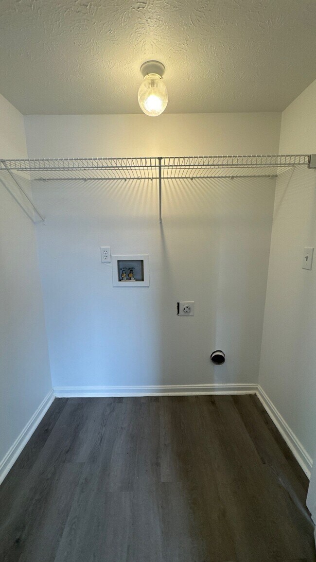 Building Photo - 5166 Keegan Way