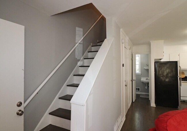 Building Photo - 1127 Clifton Rd NE