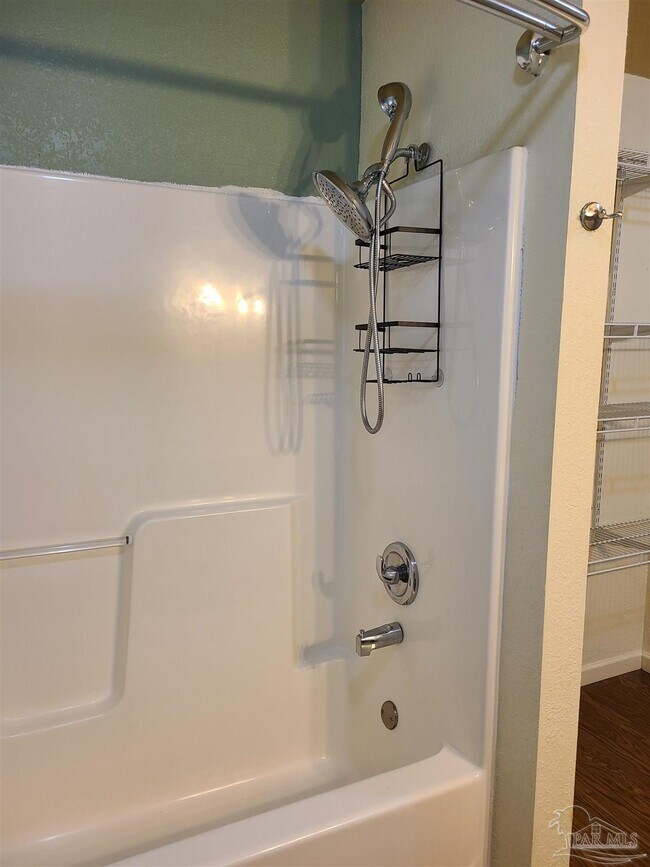 Building Photo - 6970 Klondike Rd