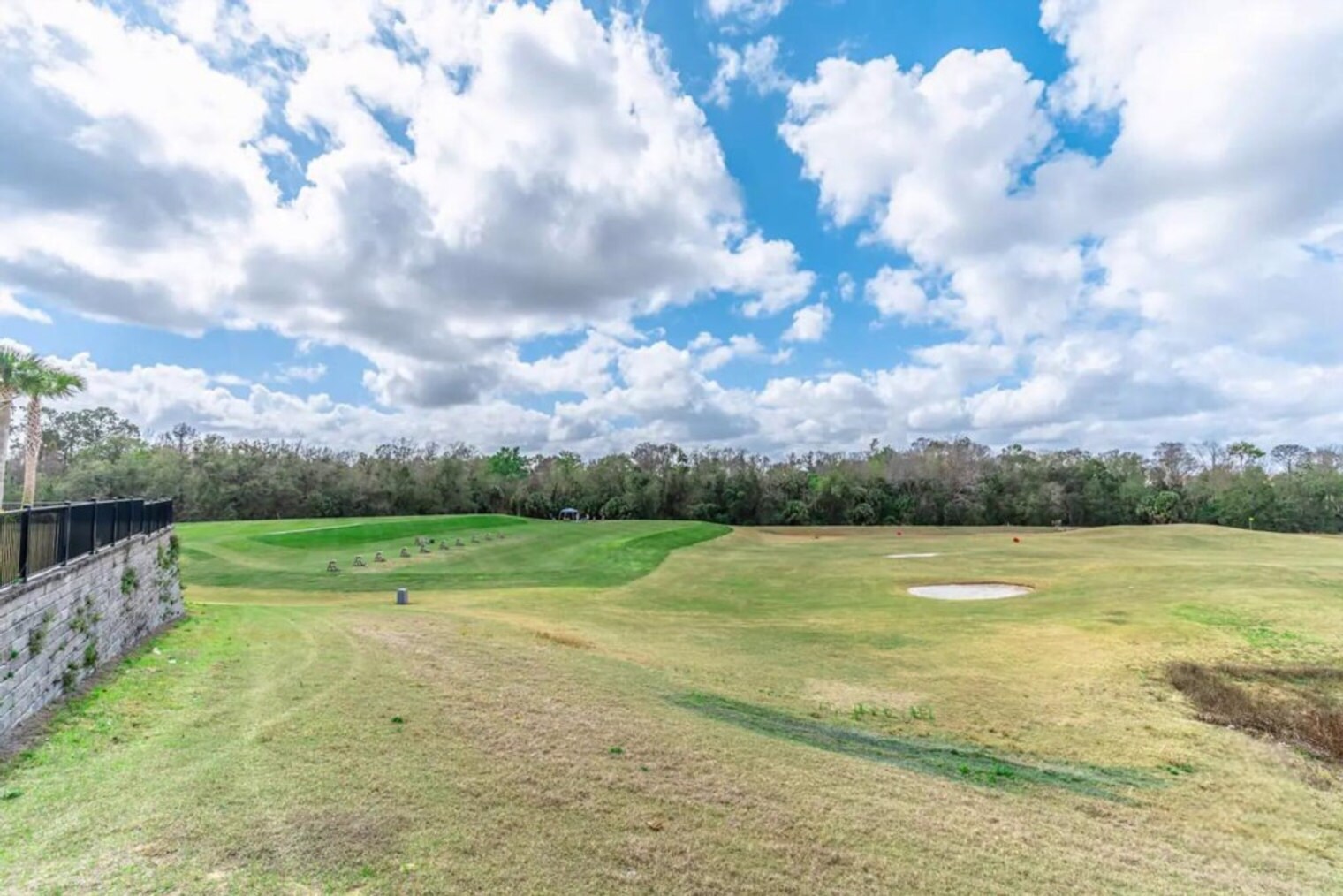 Building Photo - 844 Driving Range Ct